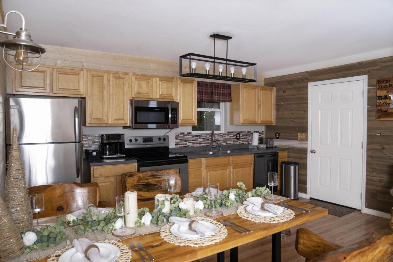 Remodelled Cabin! Great Location! Sevierville Extérieur photo